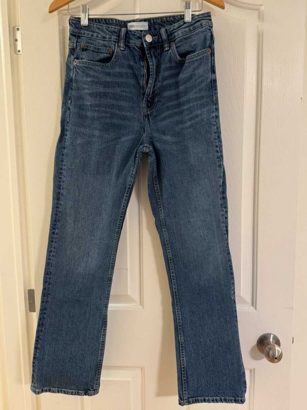 Zara Slim Straight Semi-Stretch Jeans Size 6